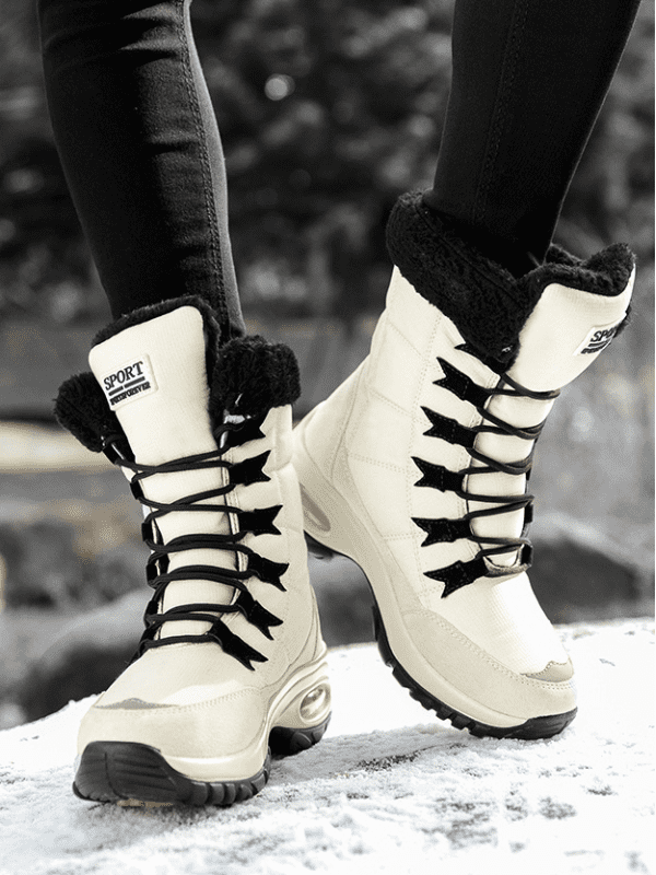 <tc>Zimní boty Chrystabel bílé</tc>