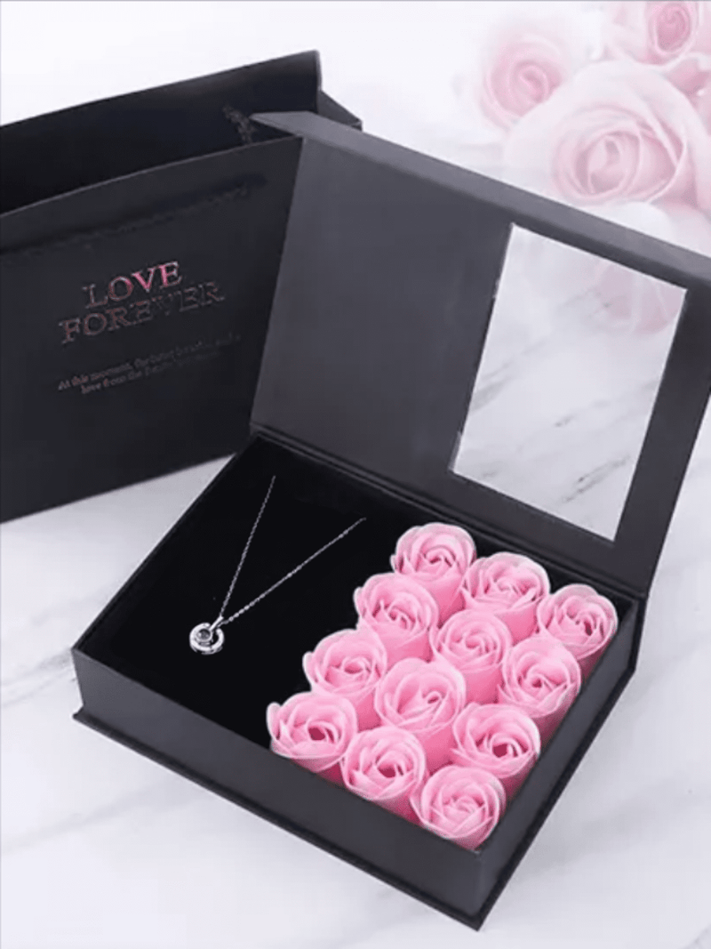 GIFT BOX WITH BAG INSIDE NECKLACE AND WITH ROSES ITSSEL pink