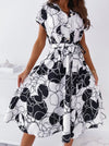 <tc>Elegantné šaty Cervantes černobílé</tc>